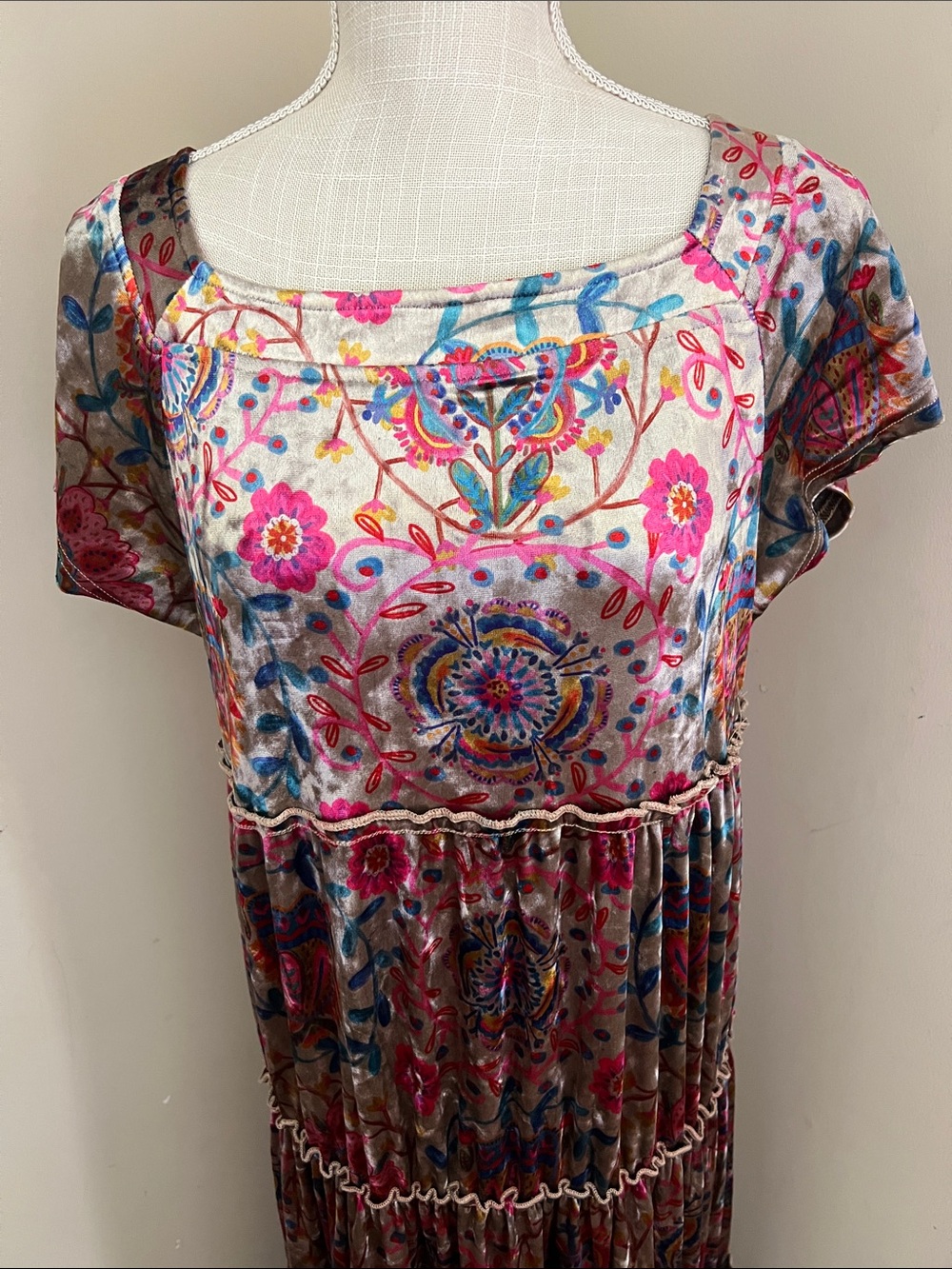 Natural Life Women’s Maxi Multicolor Floral Boho Style Dress Size: M - Picture 4 of 8